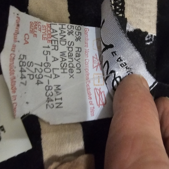 Artex Fashions Boutique Skirt size Small - Picture 5 of 5